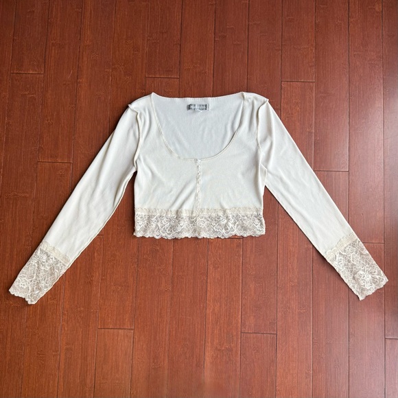Urban Outfitters Tops - Urban Outfitters Cream Lace Trim Long Sleeve‎ Crop Top